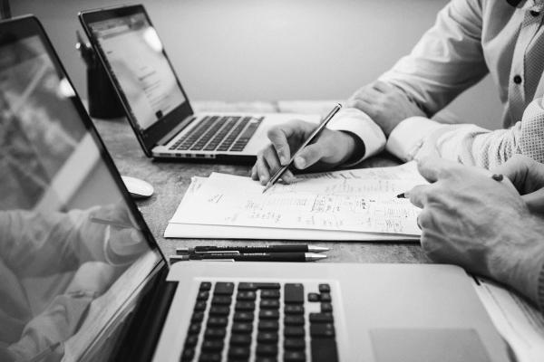 Commercialista o consulente del lavoro? guida definitiva alle differenze e alla scelta giusta
